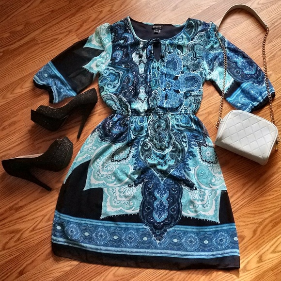 Dillard's Dresses & Skirts - 🔥FINAL💲🔥NWT Boho Silky Dress🖤